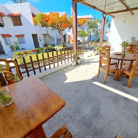 Hostal Tero Real Puerto Villamil Exterior photo